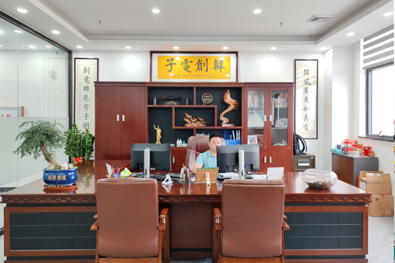 經(jīng)理辦公室